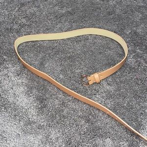 Basic brownish/tan belt